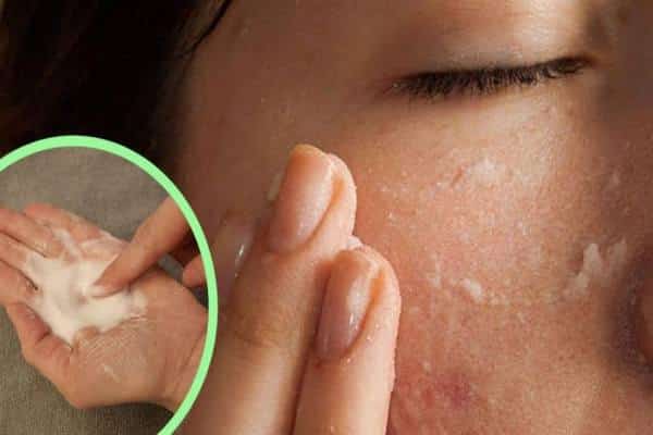 Make Your Baking Soda Cream That Eliminates Wrinkles, Skin Spots and Blackheads